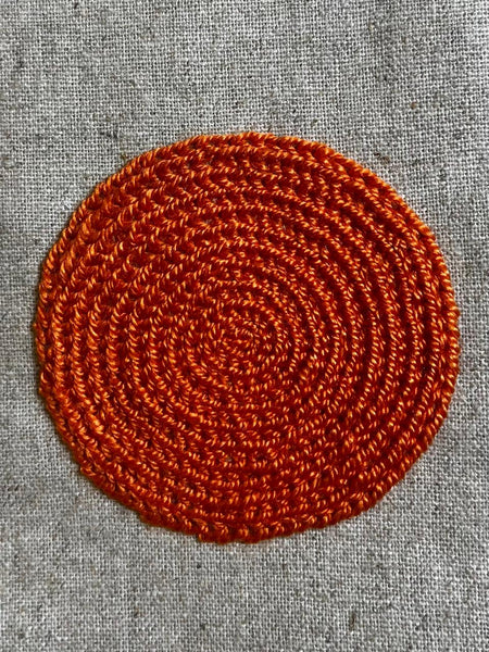 Set of 6 Hand Embroidered Lincot Serviettes - Circle